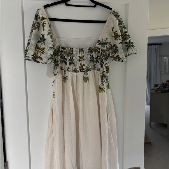 Hey Chic Sabina Green Tropical Flared Sleeve Maxi Dress 8 NWT - Picture 6 of 7